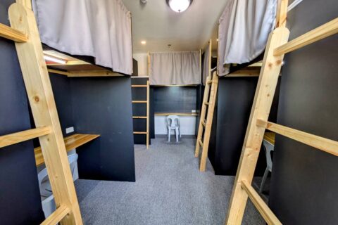 4人部屋①