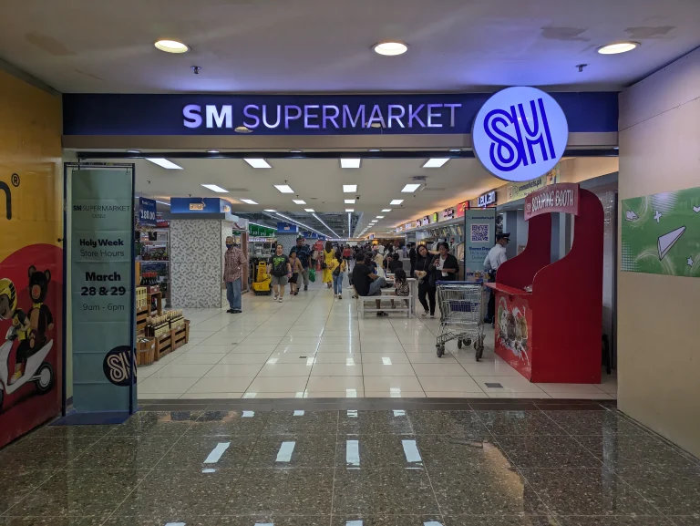 スーパーマーケット